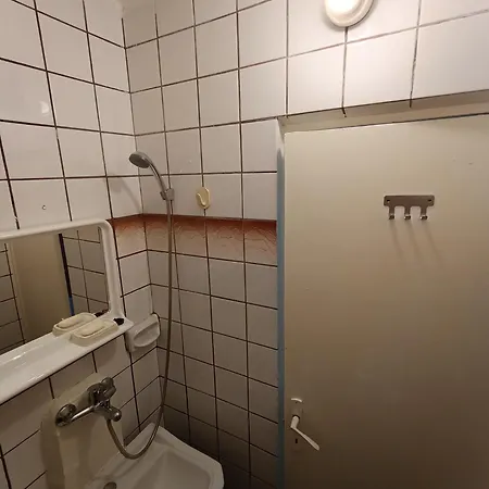 Lägenhetshotell Cu Baie In Campusul Universitar *